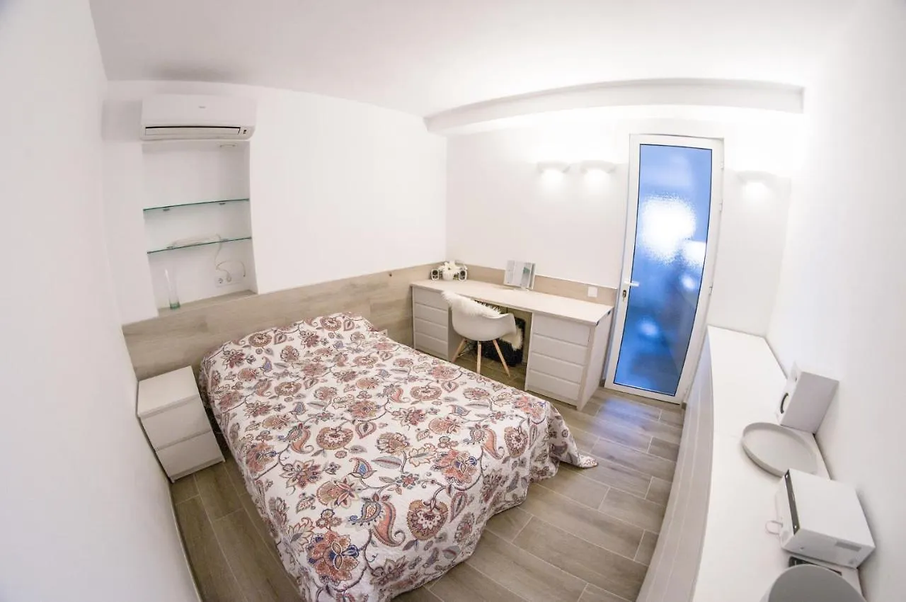 Alay Apartment & Pool 2 Bedroom Benalmadena 0*,  Spain